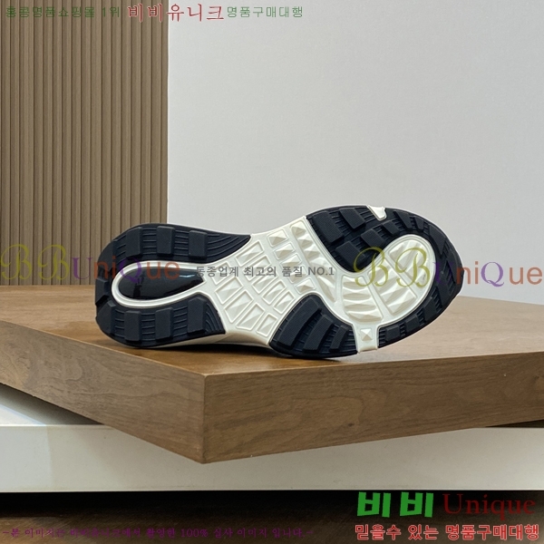 ���� �߷�Ƽ�� ����Ŀ�� VA832625-2