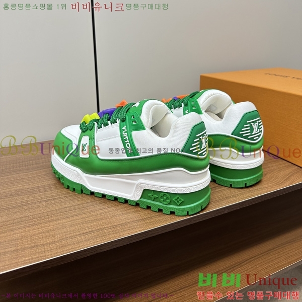 ���̺��� LV Ʈ���̳� ����Ŀ�� 41L2461814-4