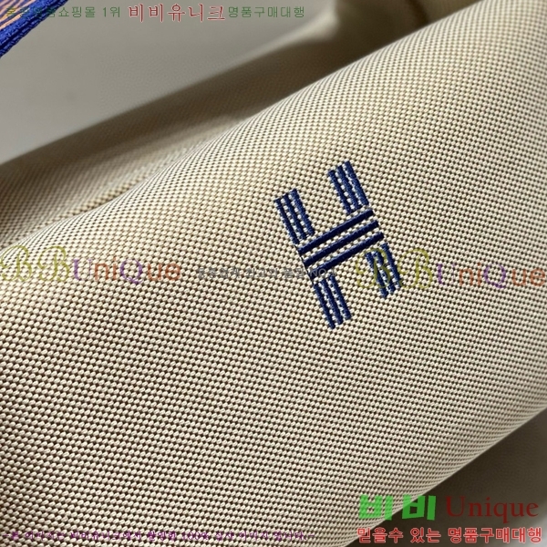 #�����޽� �긮���귢 Ʈ���� ���� �Ŀ�ġ HY587-15