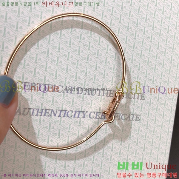 �����޽� ���� HE89564-4