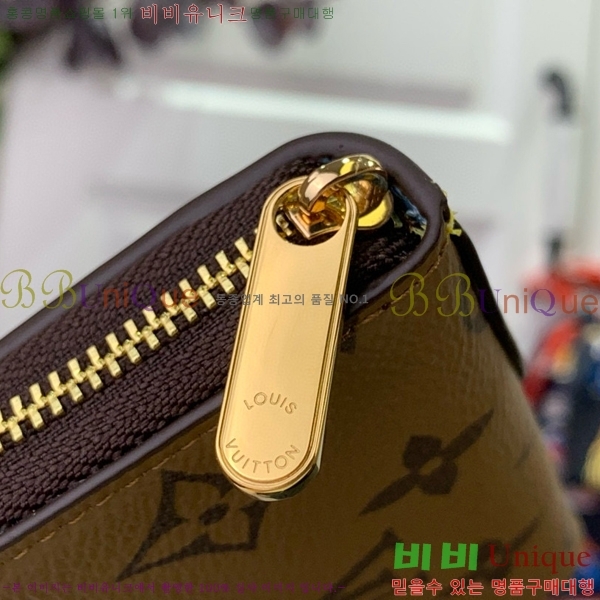 #���̺��� ���� ���� ī�� ���� M83690-101