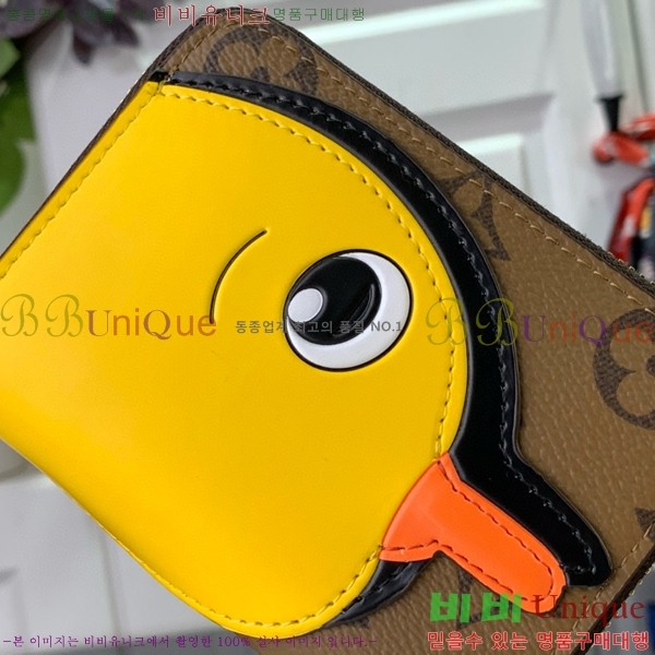 #���̺��� ���� ���� ī�� ���� M83690-101