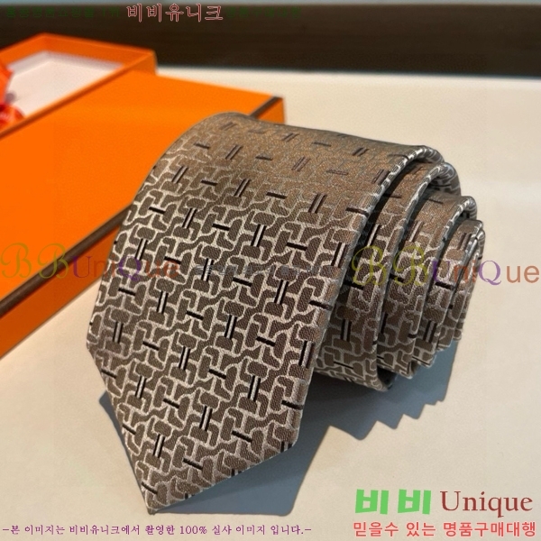 #�����޽� ��Ÿ�� HE555582-5