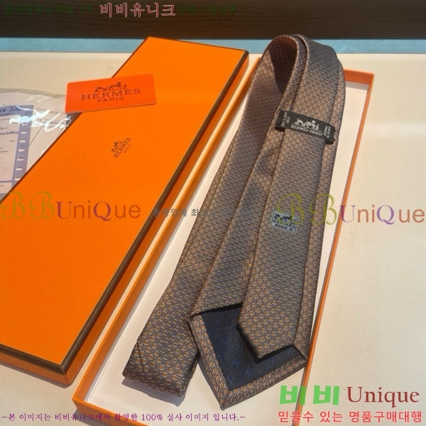 #�����޽� ��Ÿ�� HE555582-9