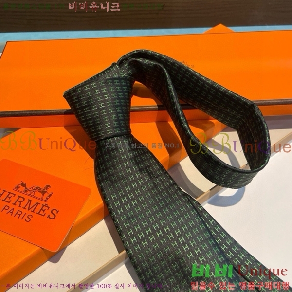 #�����޽� ��Ÿ�� HE50522-10