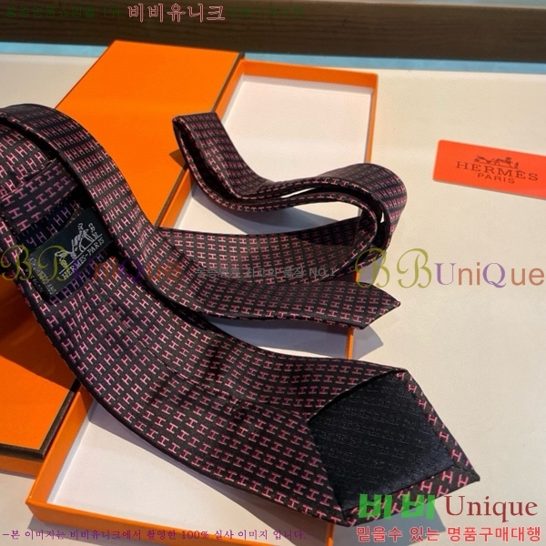 #�����޽� ��Ÿ�� HE50522-12