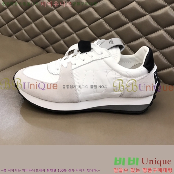 ���� �߷�Ƽ�� ����Ŀ�� 28VT24822-1