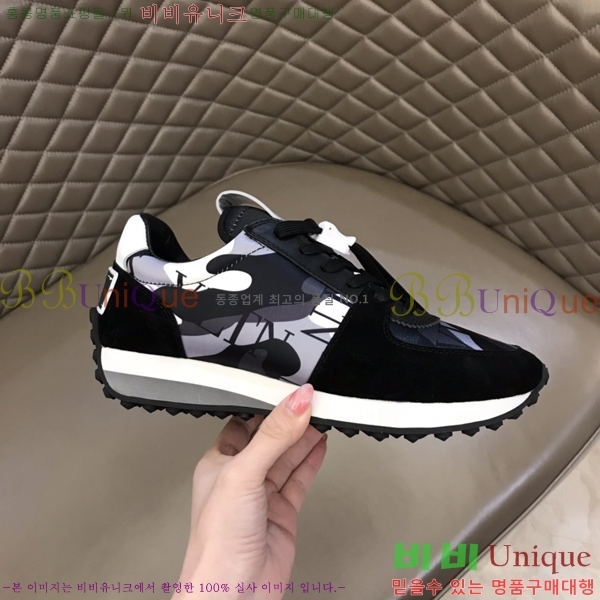 ���� �߷�Ƽ�� ����Ŀ�� 28VT24822-5