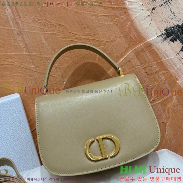 #��� ������ 30 ���� �̵� M9371-102