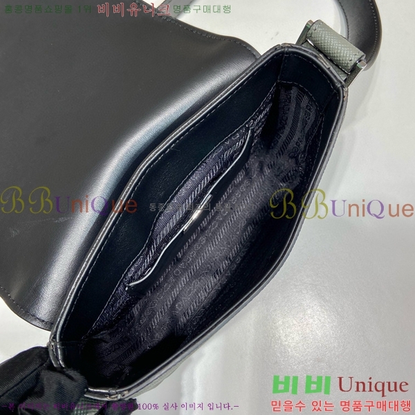 #����� ���ǾƳ� ũ�ν��� 2VD065-102