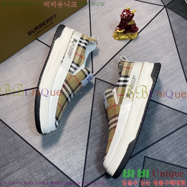 ���� ������ ������ B823902-2