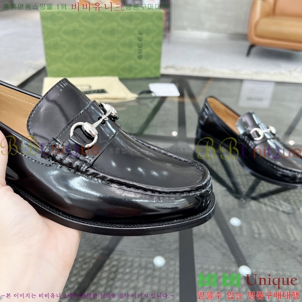 ���� ���� ���� G823696-9