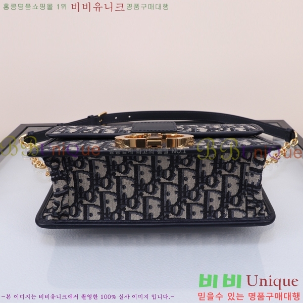 #��� NEW 30 ������ ü�� ũ�ν��� M9208-660