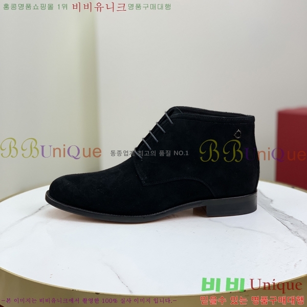 ���� ��󰡸� Ŭ���� ��Ŀ ���� 66F248293-2