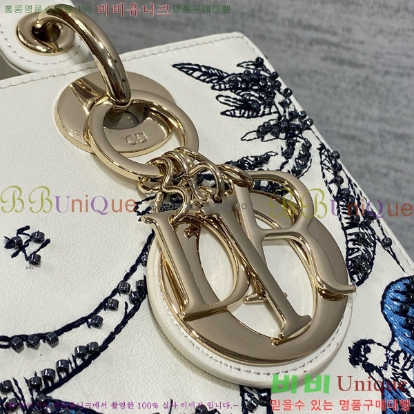 #��� ���̵�� ���� M8002-1008