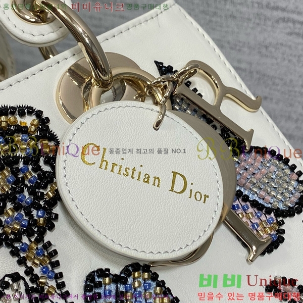 #��� ���̵�� ���� M8002-1001