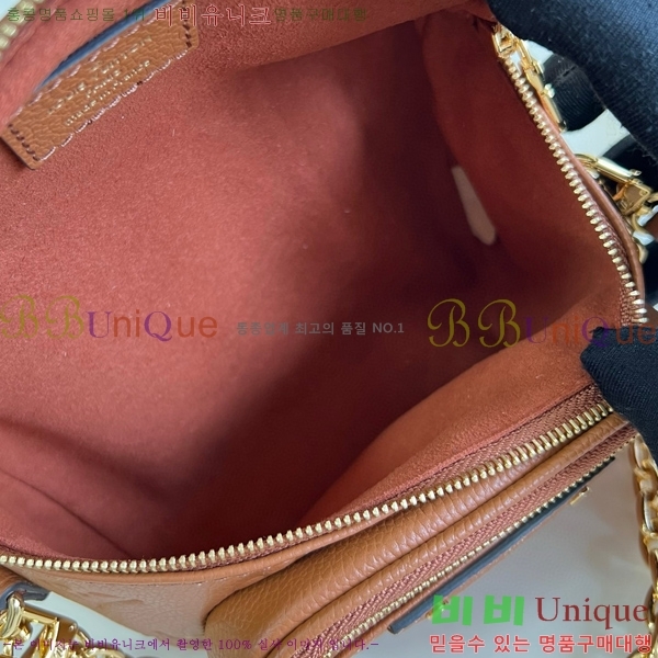 #���̺��� �̴� ���� M82208-101