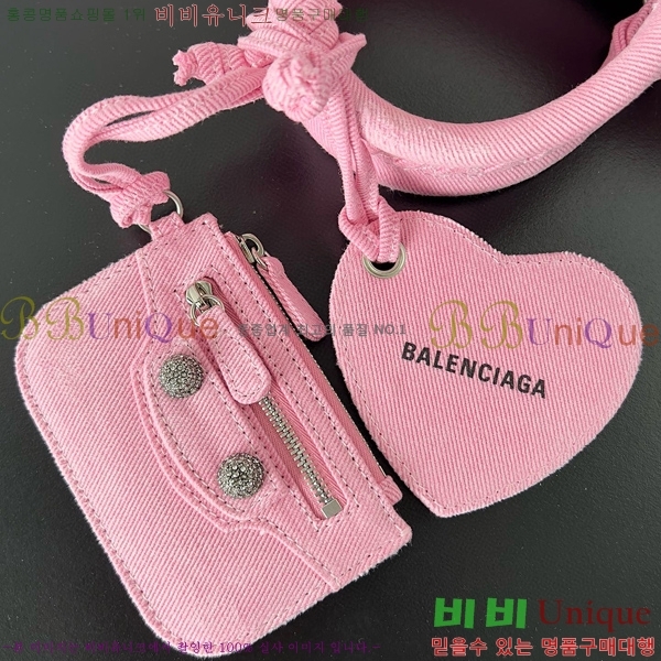 #�߷��þư� �׿� ī�� ����� XS �� 700940-102