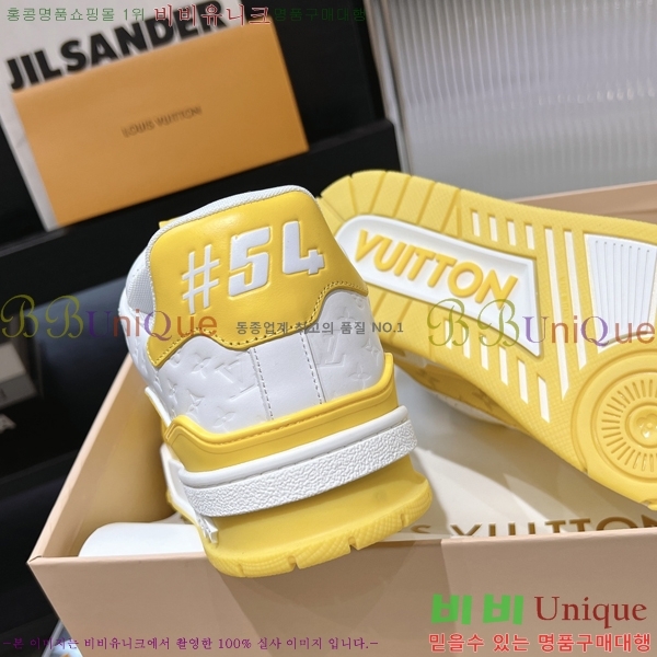 NEW LV Ʈ���̳� ����Ŀ�� 40L24768941-5