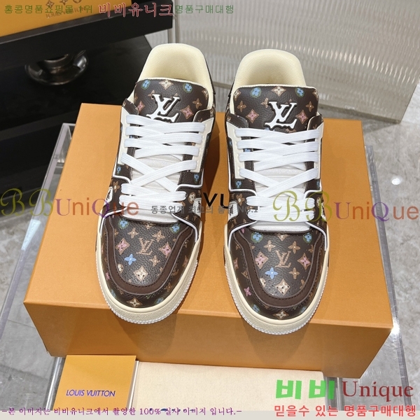 NEW LV Ʈ���̳� ����Ŀ�� 44L2412436-1