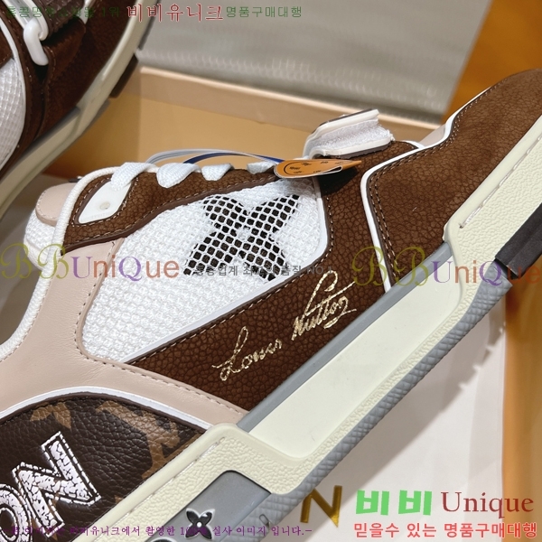 NEW LV Ʈ���̳� ����Ŀ�� 40L24768941-1