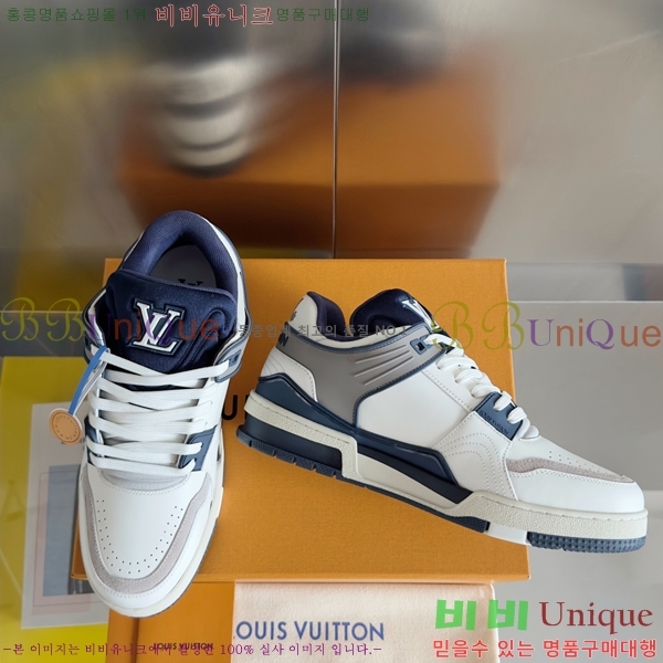 LV Ʈ���̳� ����Ŀ�� 44L2493058-4