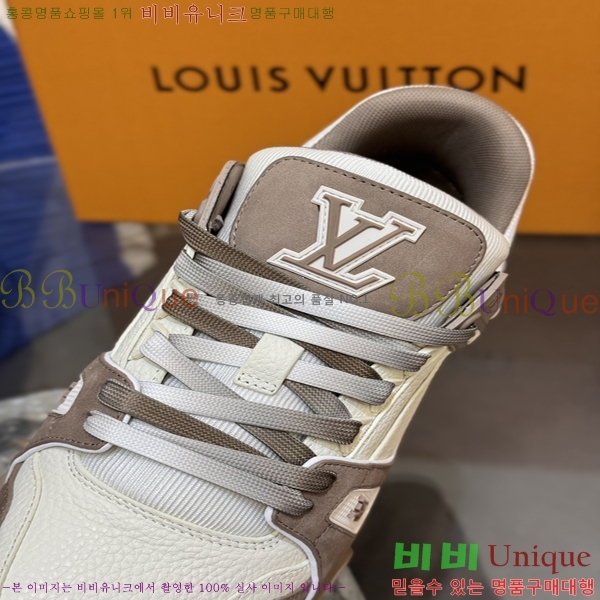 NEW LV Ʈ���̳� ����Ŀ�� 40L249271-51-1