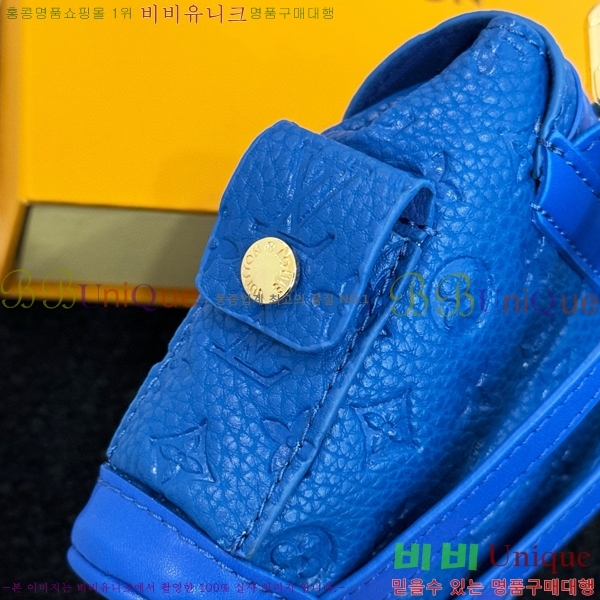 ���̺��� �̴� ũ�������� �Ŀ�ġ M77166-7