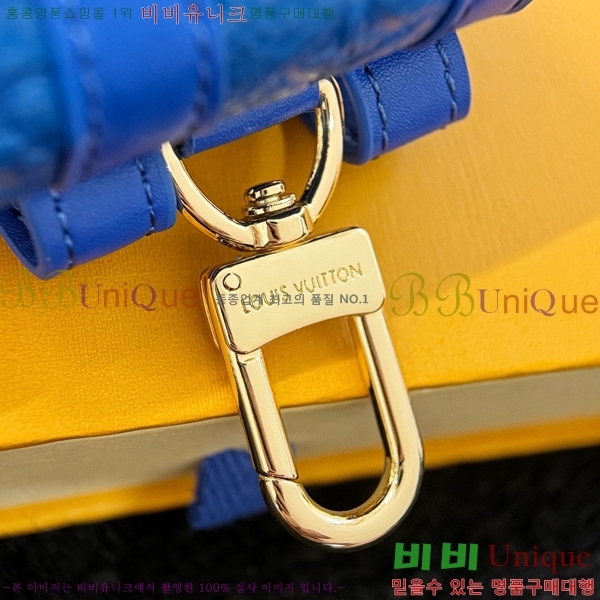 ���̺��� �̴� ũ�������� �Ŀ�ġ M77166-7