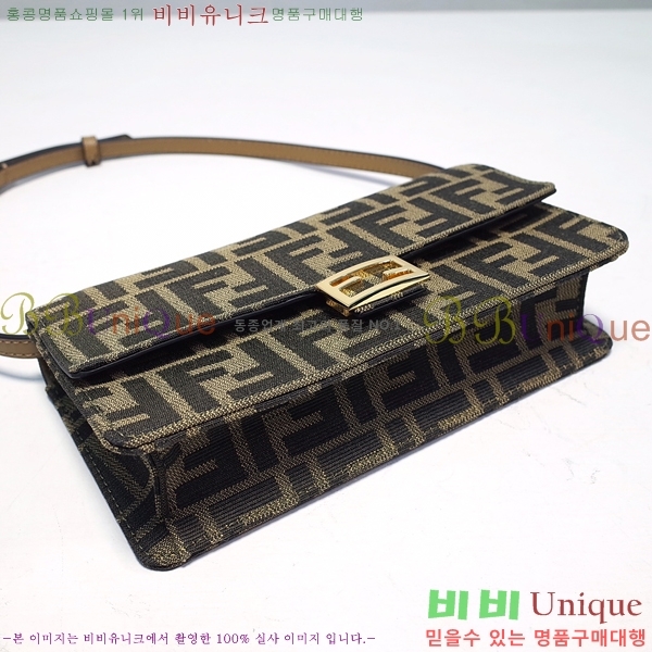 #��� �ٰ�Ʈ Ŭ��ġ�� 8BS1028-101