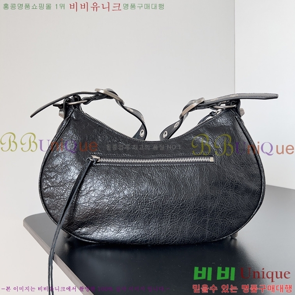 #�߷��þư� LE CAGOLE �� ī�� ���� 6713071-503 (�Ѽ��� ����)