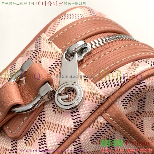 #���ߵ� ī�丣 ũ�ν��� GY4125214-301