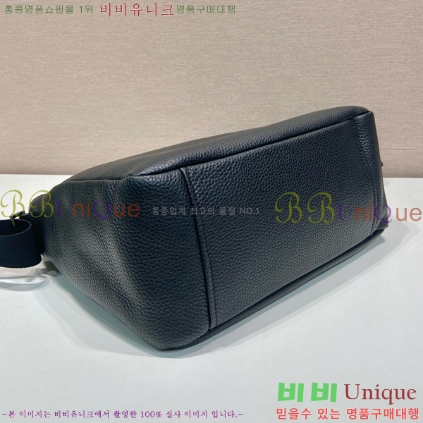 #����� �ﰢ �ΰ� ���� ũ�ν��� 2VH182-101