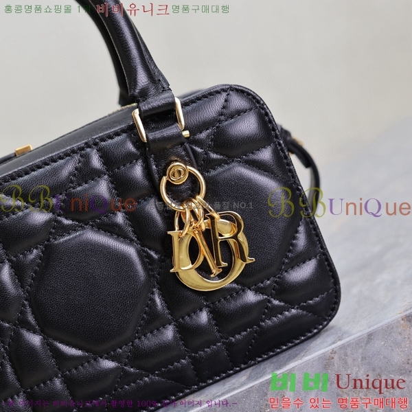 #��� 30������ �̴� ���͹� S2349-102