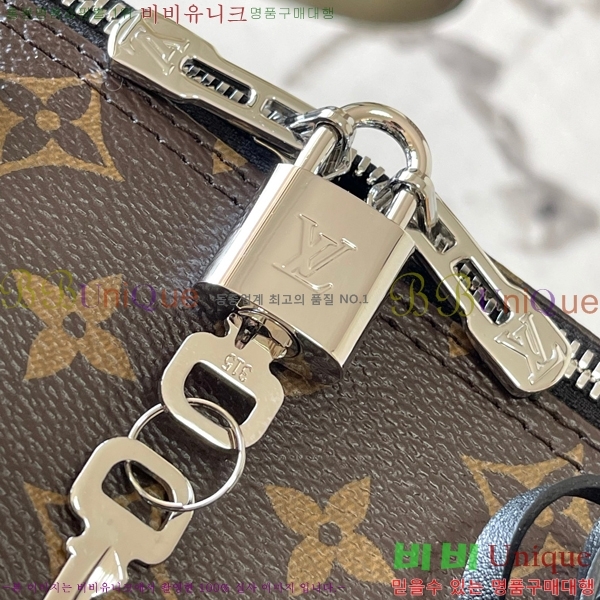 #���̺��� ���ǵ� ����Ʈ 30 M12243-500