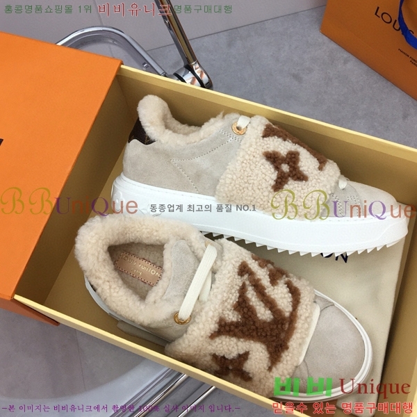 ���� ���̺��� �� ����Ŀ�� 38L2411-655-2