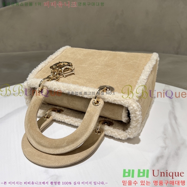 #��� ���̵�� �̵� M0506-701