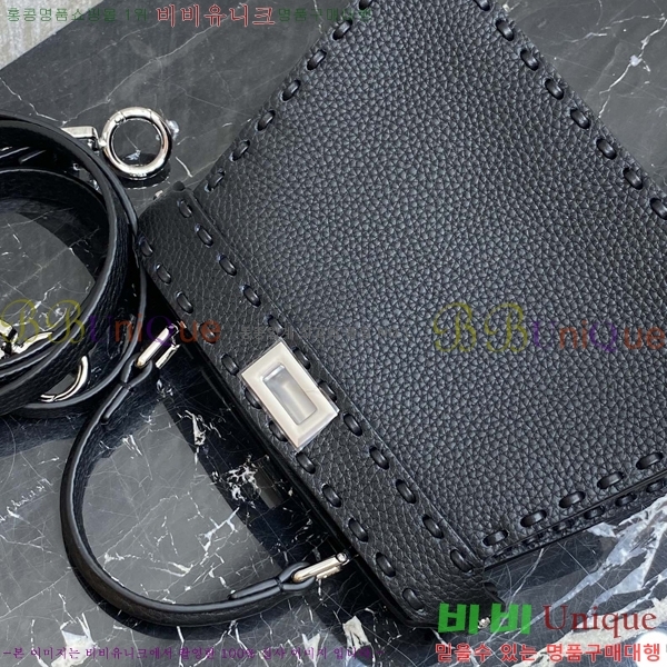 #��� ��ī�� �ڶ� ��Ʈ�� 88N335W-902