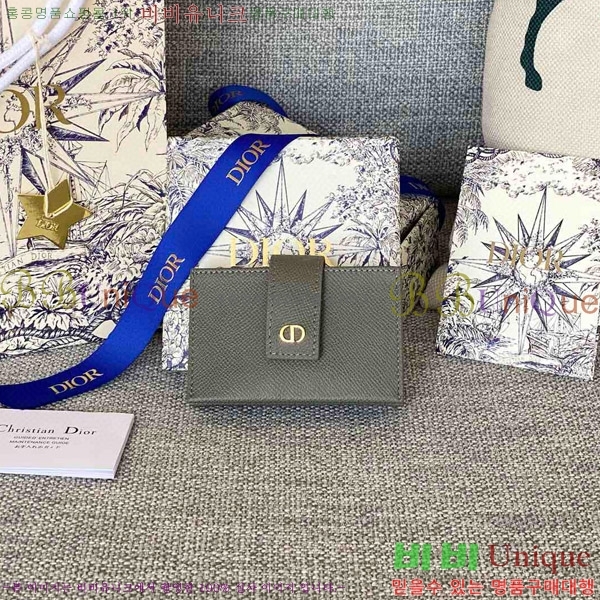 #��� 30 ������ 5 ���� ī�� ���� S2058-104