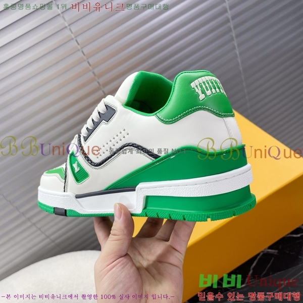 �������� LV Ʈ���̳� ����Ŀ�� LV1565032-5