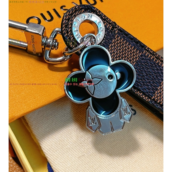 ���̺��� ŰȦ�� M091523-15