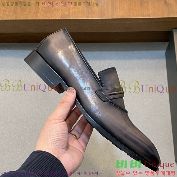 ����Ƽ ���屸�� 70BC544811