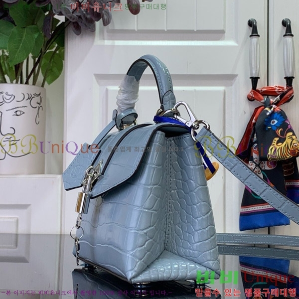 #���̺��� ���� �� �� �̴� N84713-104