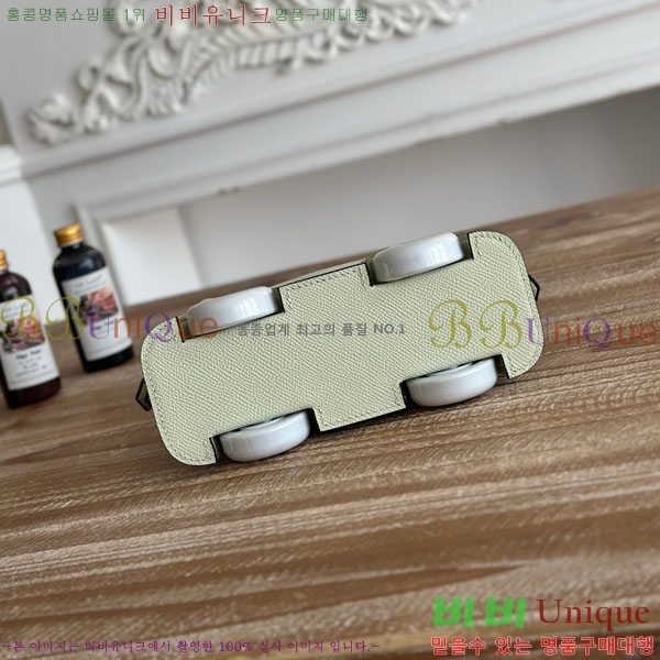 #�����޽� ������ �� �� �� HE712379-101