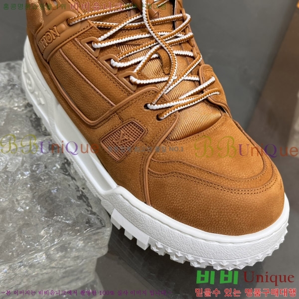 NEW LV Ʈ���̳� ����Ŀ�� 45L2522661-1