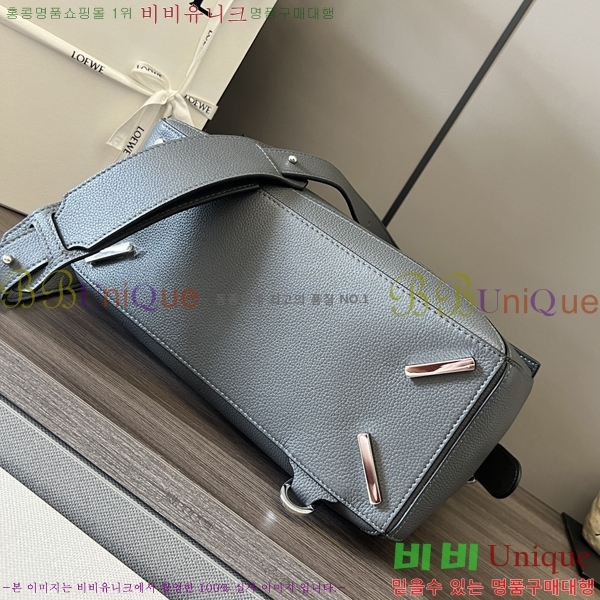 #�ο��� ����� �̵�� 2105149-78-2