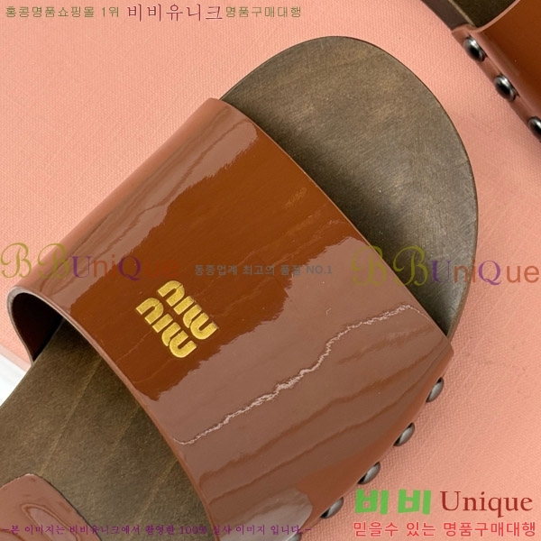 ���� �̿�̿� Ŭ�α� 32MIU798765-3 ��3CM