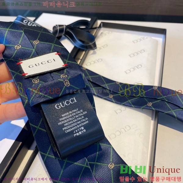 #���� ��Ÿ�� GU219744-9