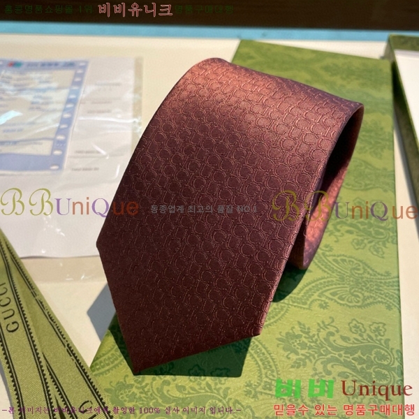 #���� ��Ÿ�� GU219744-18