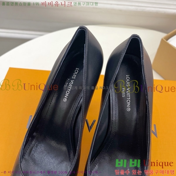 ���̺��� ������ 33LV575145-4 ��9.5cm